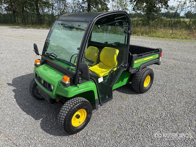 2014 John Deere Gator 4x2 Electric Utility Vehicle - Kvadricikls: foto 2 2014 John Deere Gator 4x2 Electric Utility Vehicle - Kvadricikls: foto 2