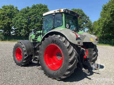 FENDT 828 VARIO SCR P Plus - Traktors: foto 2 FENDT 828 VARIO SCR P Plus - Traktors: foto 2