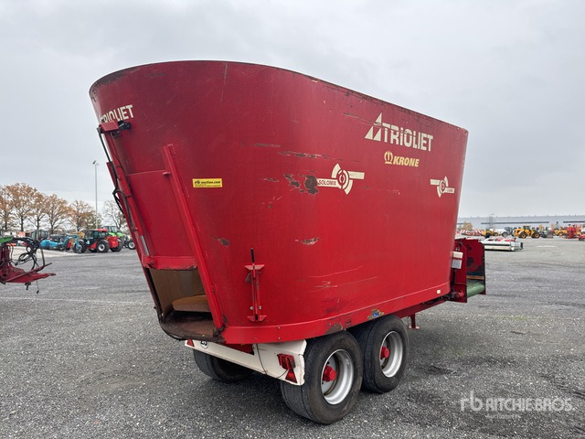 Trioliet Silomix 2-2400 Feed Trailer - Lopbarības mikseris: foto 4 Trioliet Silomix 2-2400 Feed Trailer - Lopbarības mikseris: foto 4