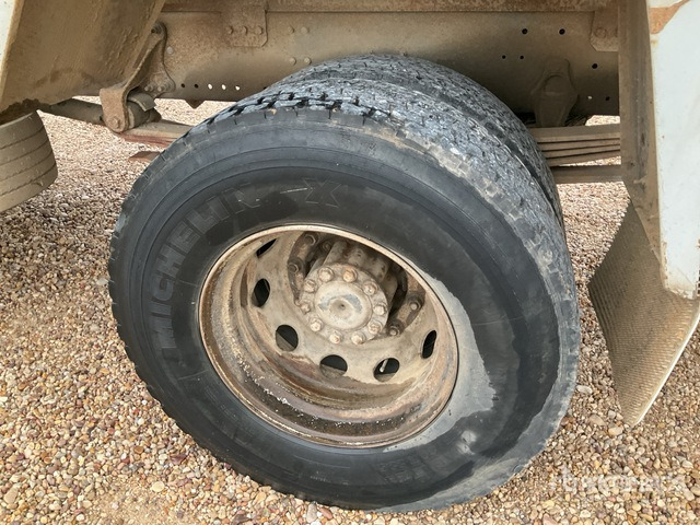 1998 Mercedes-Benz Atego 1823 1998 Palfinger PK14080 5640 kg ... Dump Truck with Crane - Kravas automašīna pašizgāzējs: foto 5 1998 Mercedes-Benz Atego 1823 1998 Palfinger PK14080 5640 kg ... Dump Truck with Crane - Kravas automašīna pašizgāzējs: foto 5