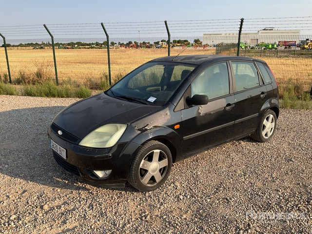 2002 Ford Fiesta Automobile - Vieglā automašīna: foto 1 2002 Ford Fiesta Automobile - Vieglā automašīna: foto 1
