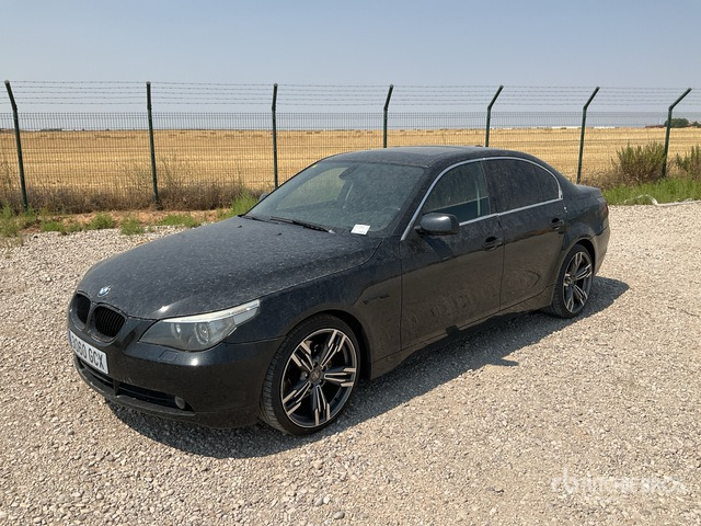 2004 BMW 530D Automobile - Vieglā automašīna: foto 1 2004 BMW 530D Automobile - Vieglā automašīna: foto 1