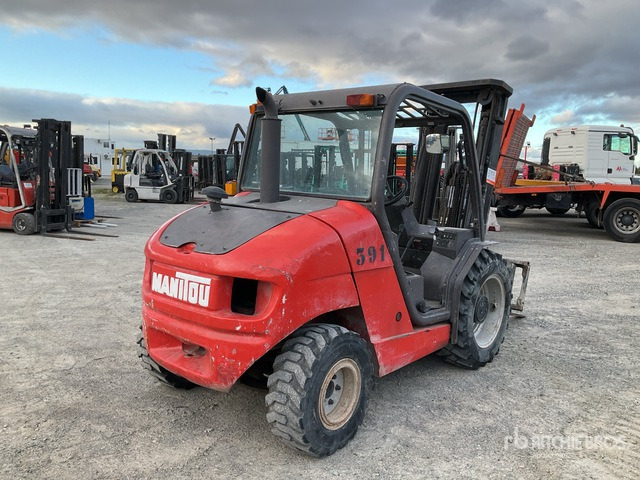 2004 Manitou MH25D 2500 kg 4x4 Rough Terrain Forklift - Bezceļu autokrāvējs: foto 3 2004 Manitou MH25D 2500 kg 4x4 Rough Terrain Forklift - Bezceļu autokrāvējs: foto 3