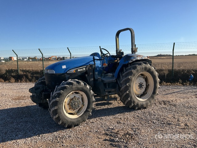 2005 New Holland TD95D 4WD Tractor - Traktors: foto 1 2005 New Holland TD95D 4WD Tractor - Traktors: foto 1