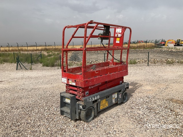 2006 Haulotte Optimum 8 Electric (Inoperable) Scissor Lift - Šķērveida pacēlājs: foto 1 2006 Haulotte Optimum 8 Electric (Inoperable) Scissor Lift - Šķērveida pacēlājs: foto 1
