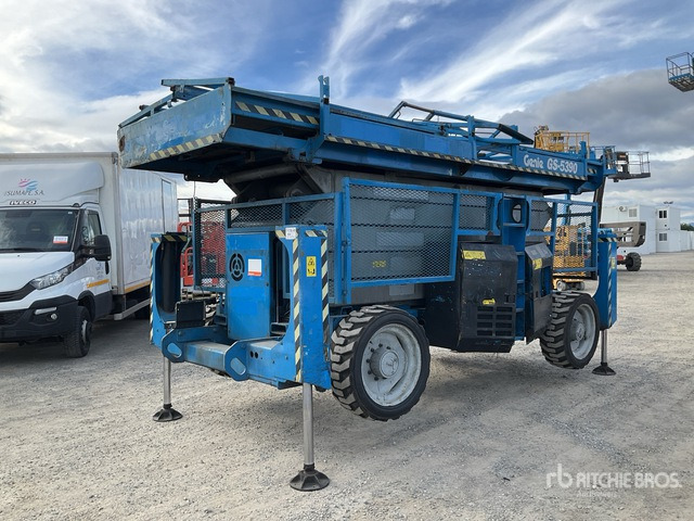 2008 Genie GS-5390RT 4x4 Diesel Scissor Lift - Šķērveida pacēlājs: foto 1 2008 Genie GS-5390RT 4x4 Diesel Scissor Lift - Šķērveida pacēlājs: foto 1