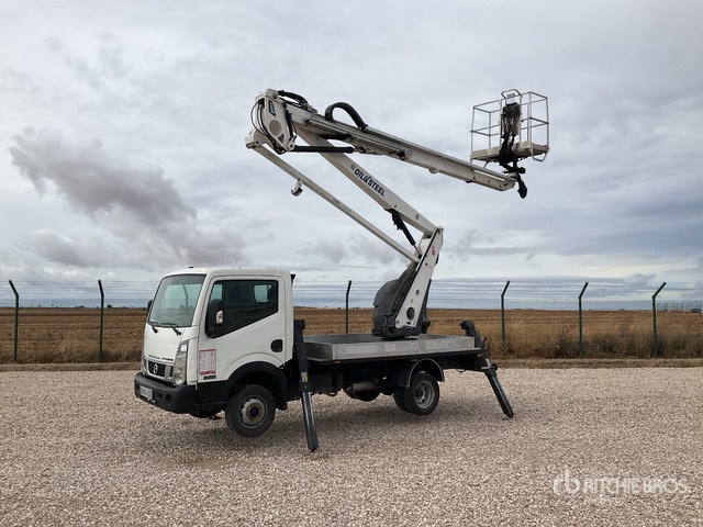 2014 Nissan NT400 Cabstar 35.12 2014 Oil&Steel Snake 189 Smart ... Bucket Truck - Autopacēlājs: foto 1 2014 Nissan NT400 Cabstar 35.12 2014 Oil&Steel Snake 189 Smart ... Bucket Truck - Autopacēlājs: foto 1