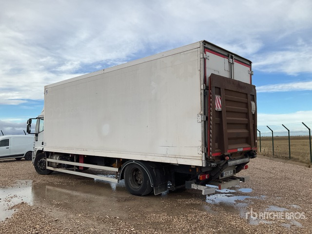 2015 Iveco Eurocargo 180E28 4x2 Refrigerated Truck - Kravas automašīna refrižerators: foto 2 2015 Iveco Eurocargo 180E28 4x2 Refrigerated Truck - Kravas automašīna refrižerators: foto 2