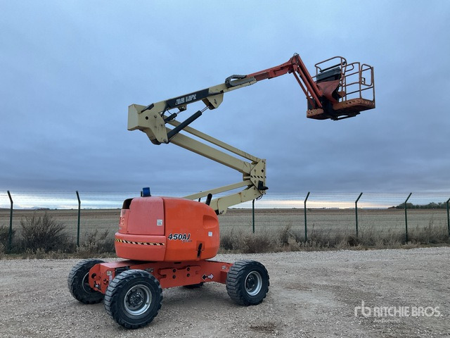 2015 JLG 450AJ Series ll 4WD Diesel Articulating Boom Lift - Izlices pacēlājs: foto 1 2015 JLG 450AJ Series ll 4WD Diesel Articulating Boom Lift - Izlices pacēlājs: foto 1