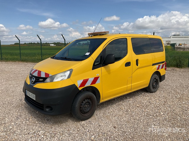 2017 Nissan NV200 City Verso 5 Passenger Van - Mikroautobuss, Pasažieru furgons: foto 2 2017 Nissan NV200 City Verso 5 Passenger Van - Mikroautobuss, Pasažieru furgons: foto 2