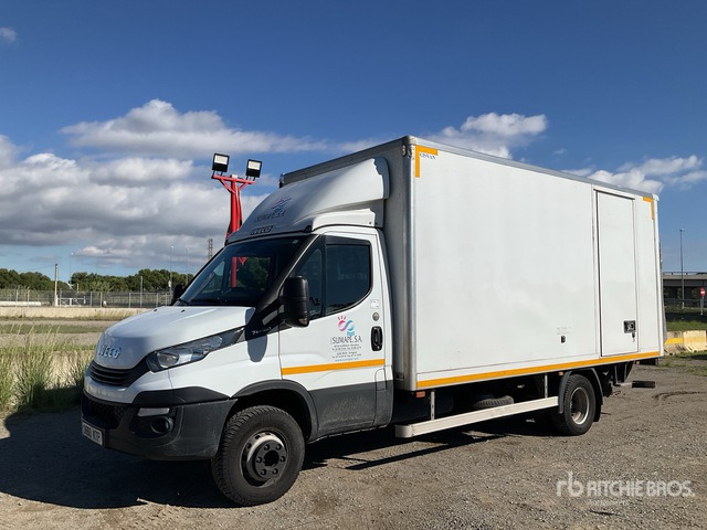 2019 Iveco Daily 70C18 4x2 Van Truck - Kravas automašīna ar slēgto virsbūvi: foto 2 2019 Iveco Daily 70C18 4x2 Van Truck - Kravas automašīna ar slēgto virsbūvi: foto 2