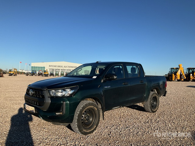 2021 Toyota Hilux 4x4 Crew Cab Pickup - Pikaps: foto 2 2021 Toyota Hilux 4x4 Crew Cab Pickup - Pikaps: foto 2