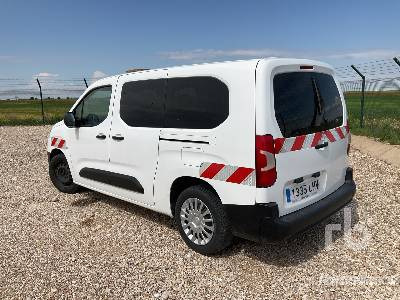 TOYOTA PROACE - Kravas mikroautobuss: foto 2 TOYOTA PROACE - Kravas mikroautobuss: foto 2