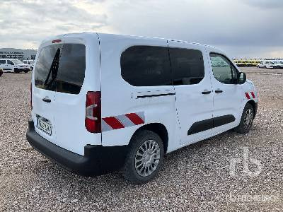 TOYOTA PROACE - Kravas mikroautobuss: foto 3 TOYOTA PROACE - Kravas mikroautobuss: foto 3