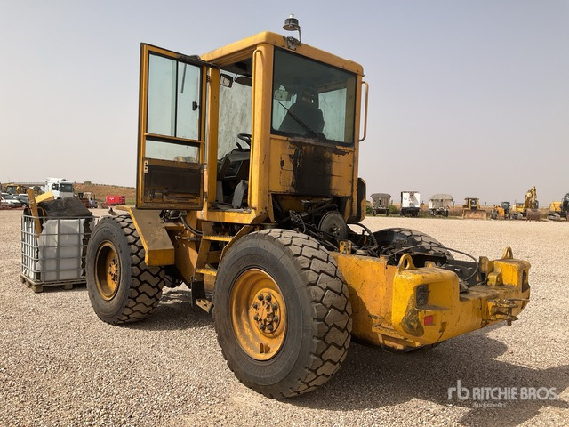 Volvo L50E Wheel Loader - Riteņu iekrāvējs: foto 4 Volvo L50E Wheel Loader - Riteņu iekrāvējs: foto 4