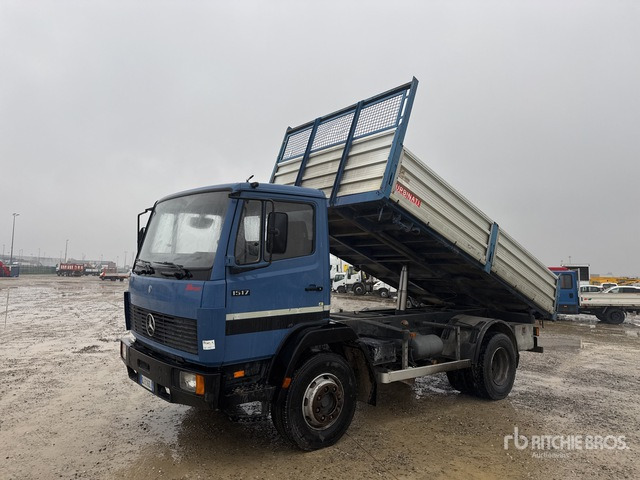 1995 Mercedes-Benz 15.17 4x2 S/A Dump Truck - Kravas automašīna pašizgāzējs: foto 1 1995 Mercedes-Benz 15.17 4x2 S/A Dump Truck - Kravas automašīna pašizgāzējs: foto 1