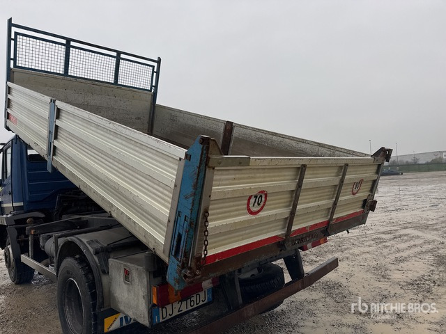 1995 Mercedes-Benz 15.17 4x2 S/A Dump Truck - Kravas automašīna pašizgāzējs: foto 4 1995 Mercedes-Benz 15.17 4x2 S/A Dump Truck - Kravas automašīna pašizgāzējs: foto 4