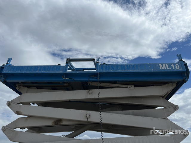 2001 Genie GS-5390 Scissor Lift - Šķērveida pacēlājs: foto 5 2001 Genie GS-5390 Scissor Lift - Šķērveida pacēlājs: foto 5