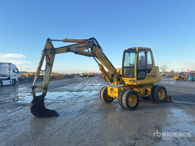 2001 Komatsu PW 95 Wheel Excavator - Riteņu ekskavators: foto 1 2001 Komatsu PW 95 Wheel Excavator - Riteņu ekskavators: foto 1