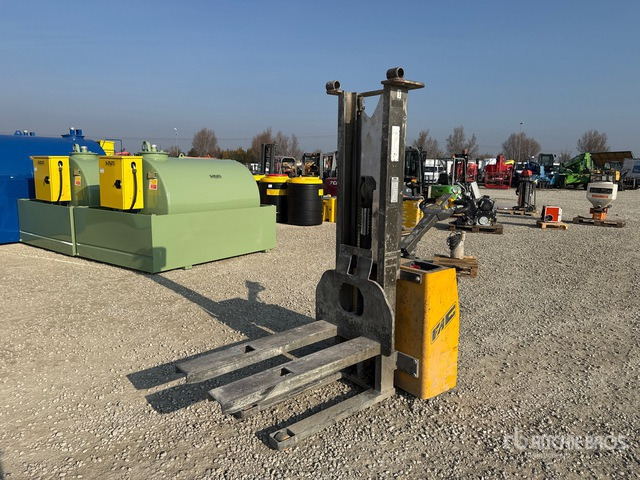 2003 FAC SBE/161Q Electric Pallet Jack - Rokas palešu ratiņi: foto 1 2003 FAC SBE/161Q Electric Pallet Jack - Rokas palešu ratiņi: foto 1