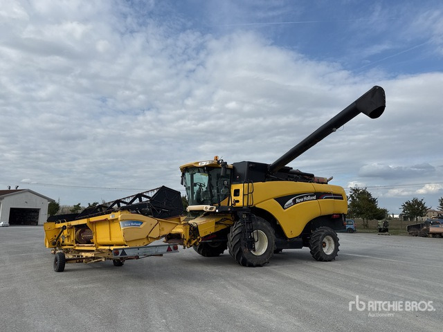 2003 New Holland CX8.80 Mietitrebbia - Labības kombains: foto 2 2003 New Holland CX8.80 Mietitrebbia - Labības kombains: foto 2