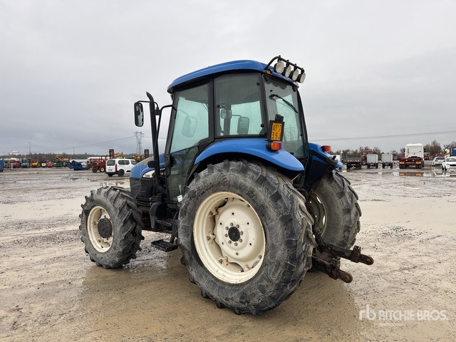 2004 New Holland TD90D 4WD Tractor - Traktors: foto 2 2004 New Holland TD90D 4WD Tractor - Traktors: foto 2
