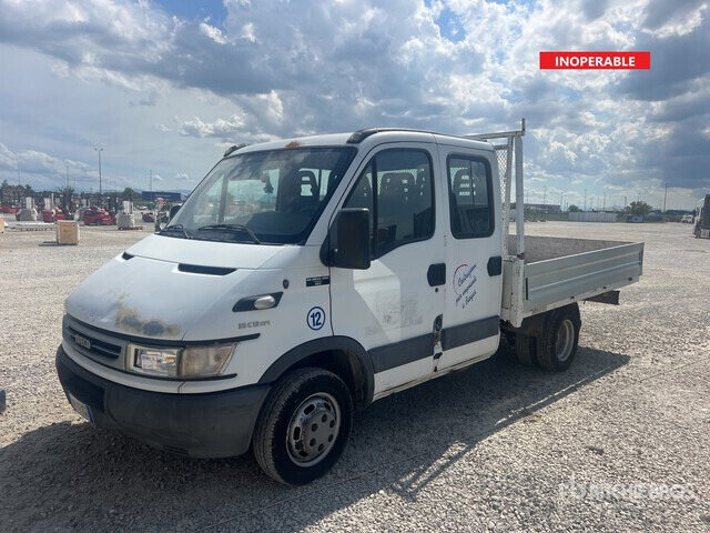 2006 Iveco Daily 35C12 Crew Cab (Inoperable) Flatbed Truck - Automašīna ar kravas platformu: foto 2 2006 Iveco Daily 35C12 Crew Cab (Inoperable) Flatbed Truck - Automašīna ar kravas platformu: foto 2