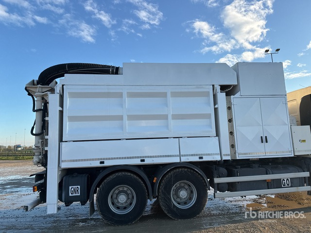 2006 Renault Kerax 420 dci 6x4 Vacuum Excavator Truck - Asenizācijas mašīna: foto 4 2006 Renault Kerax 420 dci 6x4 Vacuum Excavator Truck - Asenizācijas mašīna: foto 4