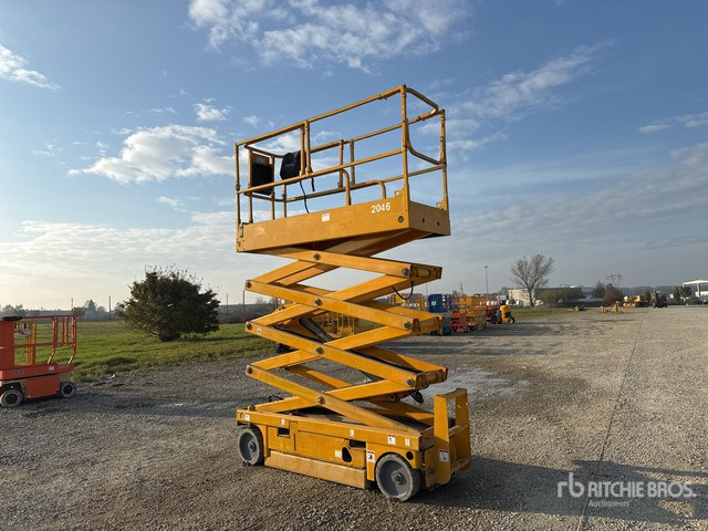 2007 Haulotte Compact 10N Electric Scissor Lift - Šķērveida pacēlājs: foto 3 2007 Haulotte Compact 10N Electric Scissor Lift - Šķērveida pacēlājs: foto 3