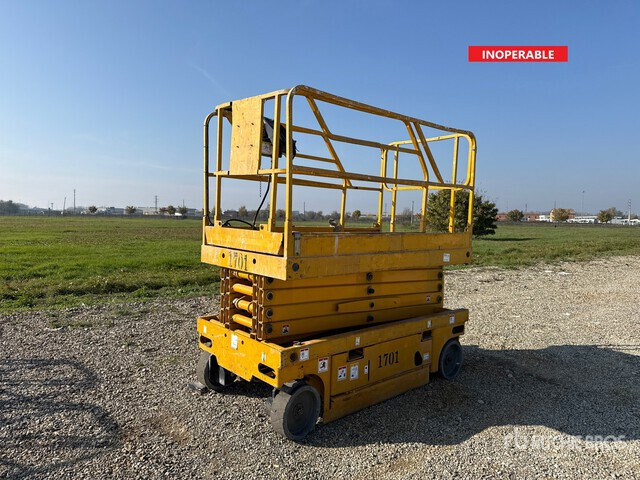 2007 Haulotte Compact12 (Inoperable) Scissor Lift - Šķērveida pacēlājs: foto 1 2007 Haulotte Compact12 (Inoperable) Scissor Lift - Šķērveida pacēlājs: foto 1