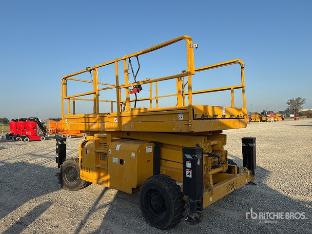 2007 Haulotte H12SX Diesel (Inoperable) Scissor Lift - Šķērveida pacēlājs: foto 3 2007 Haulotte H12SX Diesel (Inoperable) Scissor Lift - Šķērveida pacēlājs: foto 3
