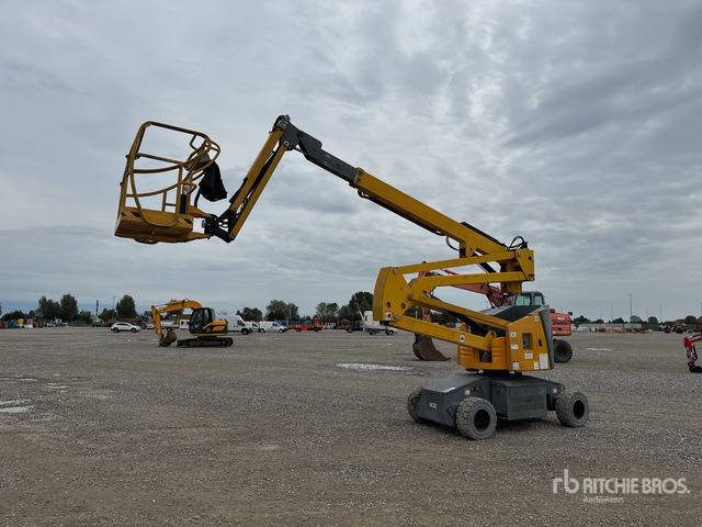 2007 Haulotte HA15IP Piattaforma monobraccio articolata - Izlices pacēlājs: foto 1 2007 Haulotte HA15IP Piattaforma monobraccio articolata - Izlices pacēlājs: foto 1