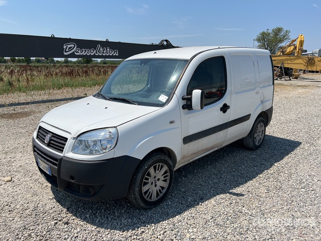 2008 Fiat Doblo (Inoperable) Van Truck - Mazs furgons: foto 3 2008 Fiat Doblo (Inoperable) Van Truck - Mazs furgons: foto 3