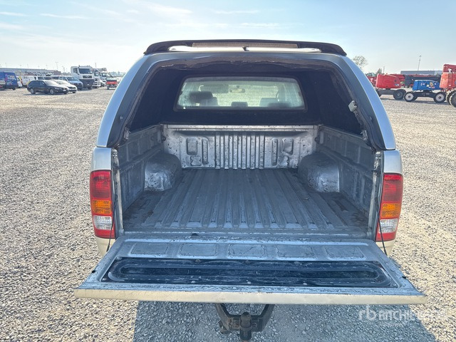 2010 Toyota Hylux 4x4 Crew Cab Pickup - Pikaps: foto 5 2010 Toyota Hylux 4x4 Crew Cab Pickup - Pikaps: foto 5