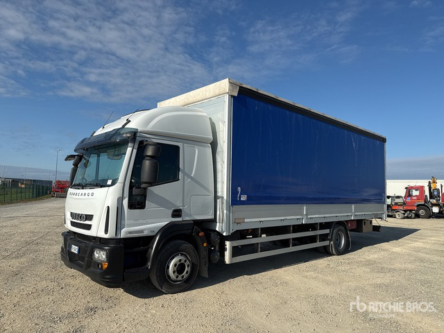 2011 Iveco Eurocargo 160E28 4x2 Curtain Side Truck - Kravas automašīna ar tentu: foto 2 2011 Iveco Eurocargo 160E28 4x2 Curtain Side Truck - Kravas automašīna ar tentu: foto 2