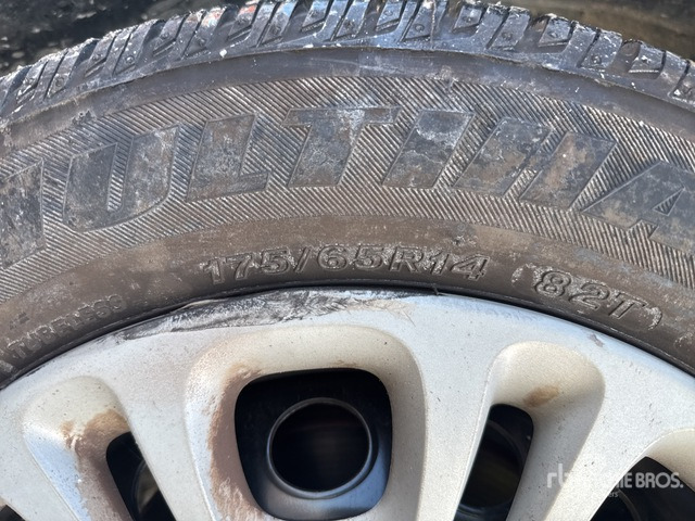 2013 Fiat Panda Automobile - Vieglā automašīna: foto 5 2013 Fiat Panda Automobile - Vieglā automašīna: foto 5