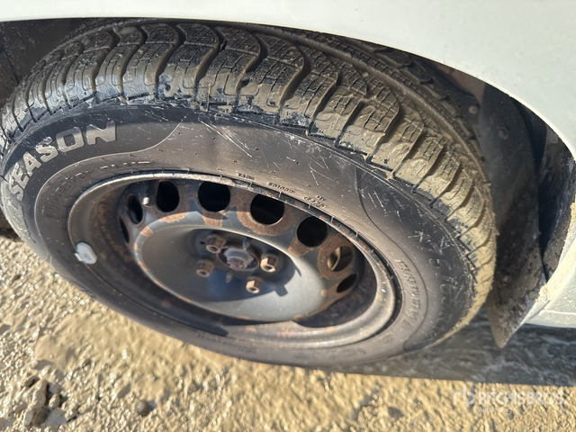 2013 Fiat Panda - Vieglā automašīna: foto 4 2013 Fiat Panda - Vieglā automašīna: foto 4