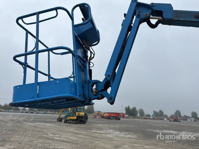 2014 Genie Z-34/22 Diesel Articulating Boom Lift - Izlices pacēlājs: foto 5 2014 Genie Z-34/22 Diesel Articulating Boom Lift - Izlices pacēlājs: foto 5