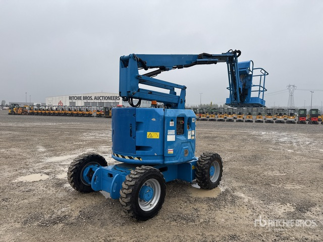 2014 Genie Z-34/22 Diesel Articulating Boom Lift - Izlices pacēlājs: foto 4 2014 Genie Z-34/22 Diesel Articulating Boom Lift - Izlices pacēlājs: foto 4