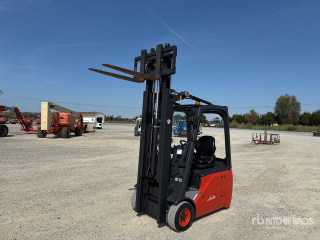 2014 Linde E16C-01 1600 kg Electric Forklift - Elektroiekrāvējs: foto 1 2014 Linde E16C-01 1600 kg Electric Forklift - Elektroiekrāvējs: foto 1
