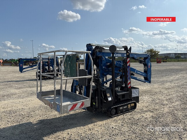 2014 Oil & Steel Octopussy 14-12 Twin Crawler (Inoperable) Articulating Boom Lift - Izlices pacēlājs: foto 1 2014 Oil & Steel Octopussy 14-12 Twin Crawler (Inoperable) Articulating Boom Lift - Izlices pacēlājs: foto 1
