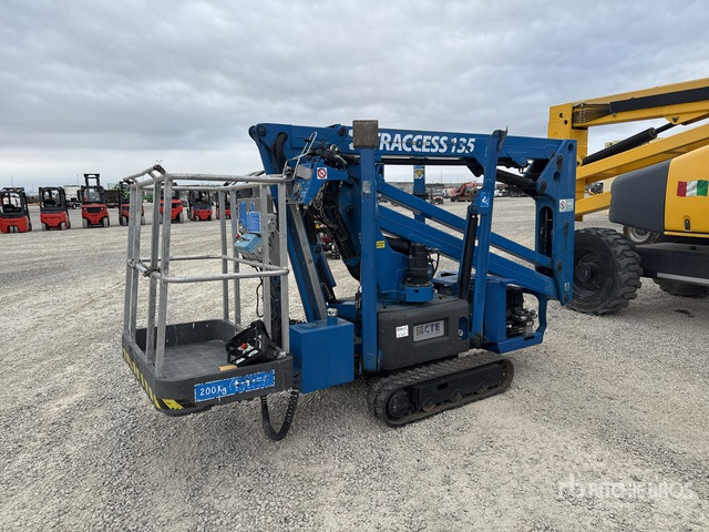 2015 CTE Traccess 135 Crawler (Inoperable) Articulating Boom Lift - Izlices pacēlājs: foto 2 2015 CTE Traccess 135 Crawler (Inoperable) Articulating Boom Lift - Izlices pacēlājs: foto 2