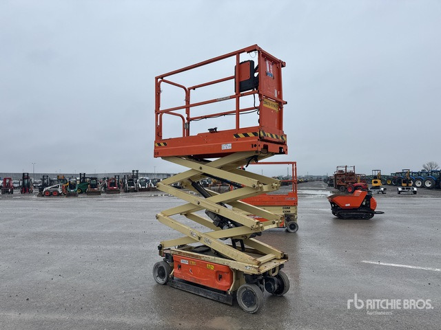 2015 JLG 1930 ES Electric Scissor Lift - Šķērveida pacēlājs: foto 1 2015 JLG 1930 ES Electric Scissor Lift - Šķērveida pacēlājs: foto 1