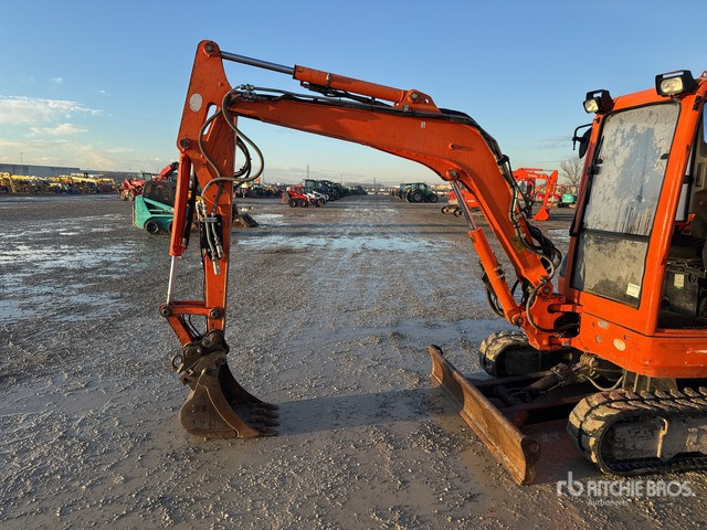 2015 Kubota U35-3A3 Mini Excavator: <6.6t - Mini-ekskavators: foto 4 2015 Kubota U35-3A3 Mini Excavator: <6.6t - Mini-ekskavators: foto 4