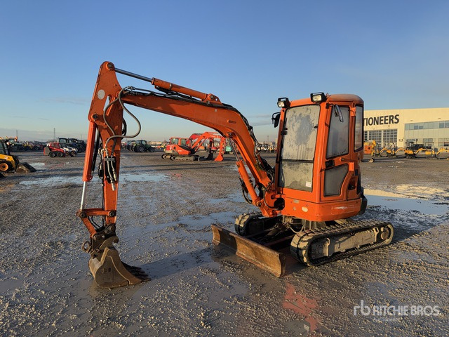 2015 Kubota U35-3A3 Mini Excavator: <6.6t - Mini-ekskavators: foto 1 2015 Kubota U35-3A3 Mini Excavator: <6.6t - Mini-ekskavators: foto 1