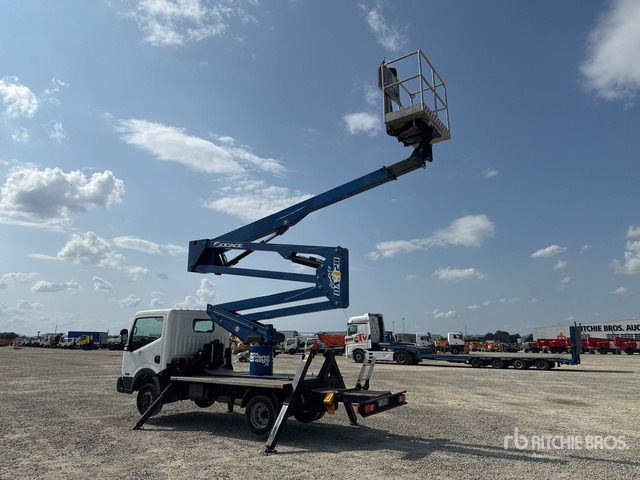 2015 Nissan Cabstar 35.12 2015 Socage DA320 20 m on Bucket Truck - Autopacēlājs: foto 4 2015 Nissan Cabstar 35.12 2015 Socage DA320 20 m on Bucket Truck - Autopacēlājs: foto 4