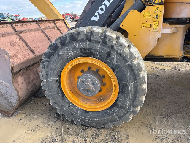 2015 Volvo L45G Wheel Loader - Riteņu iekrāvējs: foto 4 2015 Volvo L45G Wheel Loader - Riteņu iekrāvējs: foto 4