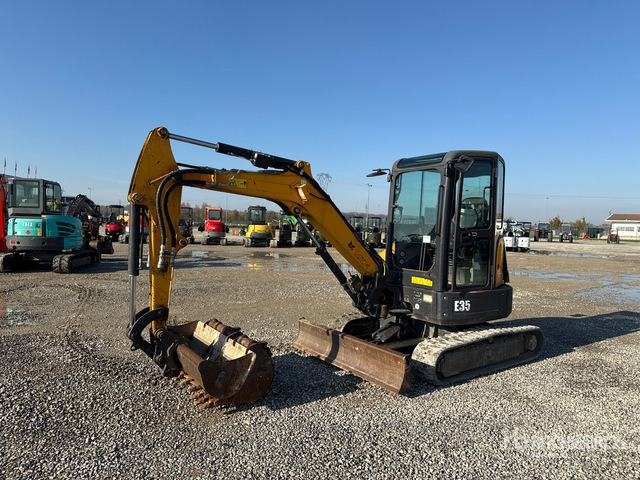 2016 Bobcat E35 Mini Excavator: <6.6t - Mini-ekskavators: foto 1 2016 Bobcat E35 Mini Excavator: <6.6t - Mini-ekskavators: foto 1