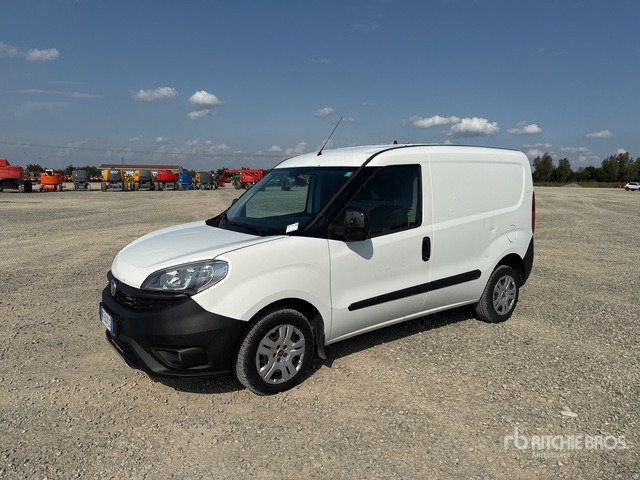 2016 Fiat Doblo Autocarro furgonato - Mazs furgons: foto 3 2016 Fiat Doblo Autocarro furgonato - Mazs furgons: foto 3