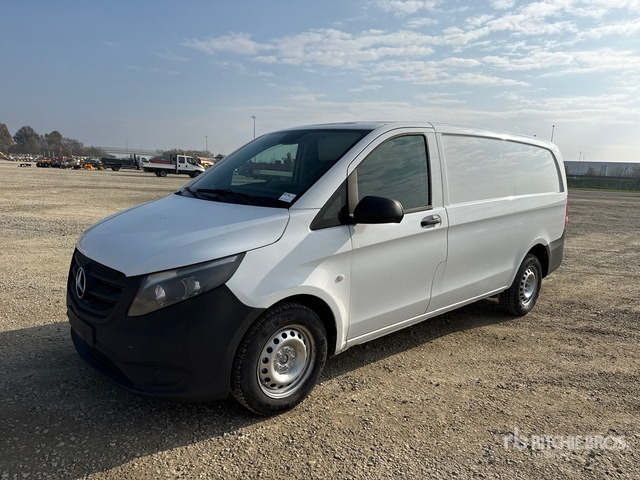 2016 Mercedes-Benz Vito Cargo Van - Kravas automašīna ar slēgto virsbūvi: foto 1 2016 Mercedes-Benz Vito Cargo Van - Kravas automašīna ar slēgto virsbūvi: foto 1